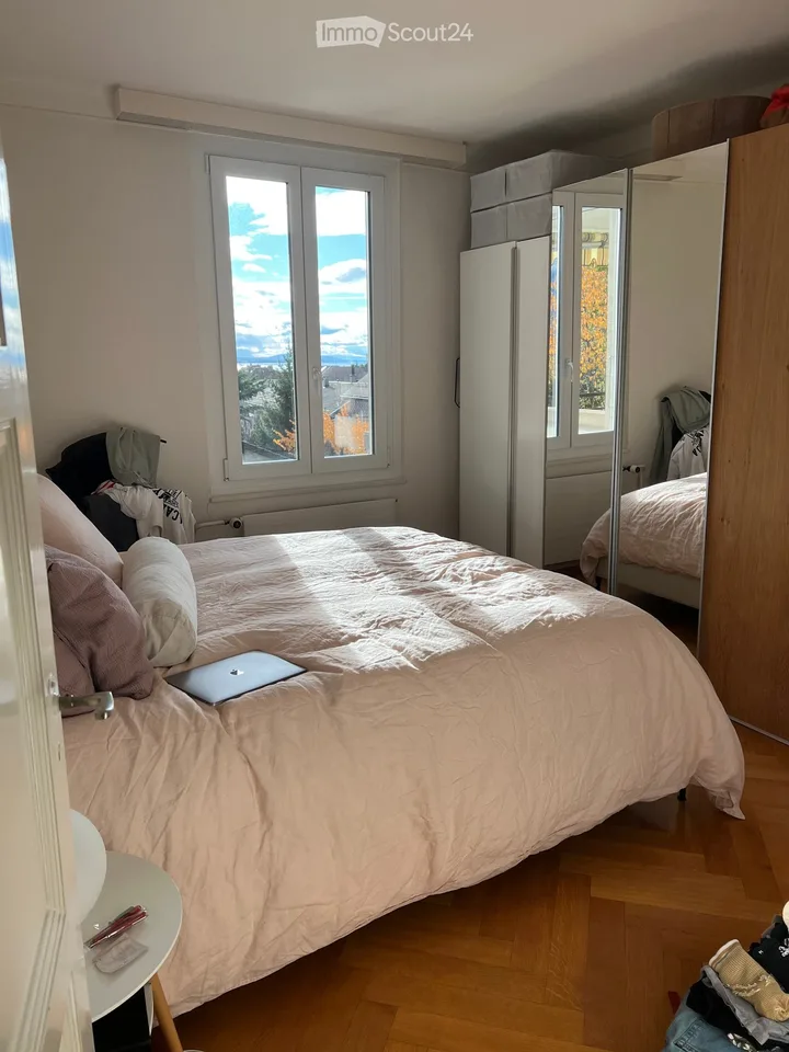 Appartement mit Terrasse in Pully – Foto 2 von 5