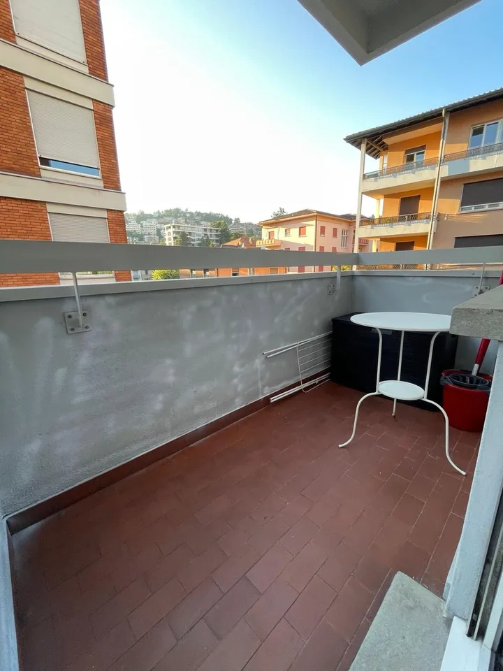 Zimmer mit privater Terrasse in einer WG mit zwei anderen Personen in der Via Zurigo 1, Lugano zu vermieten – Foto 6 von 8