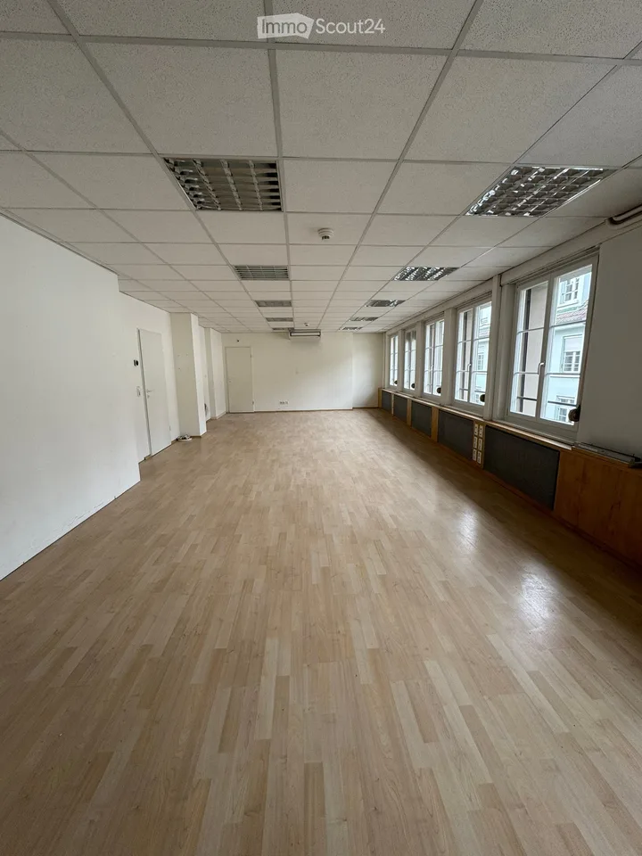 Gewerbefläche mit Potenzial in denkmalgeschütztem Altstadthaus – Weggisgasse 14 in Luzern – Foto 4 von 10