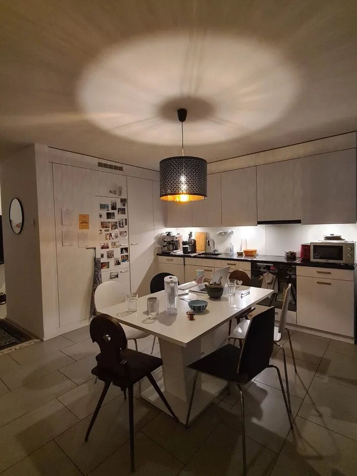 Schöne 2,5-Zimmer-Wohnung in Altstetten (Zürich) mit sonnigem Balkon – Foto 6 von 10
