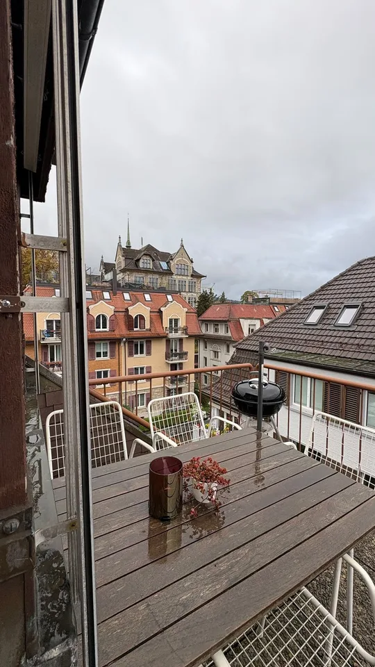 Gemütliche Dachwohnung über den Dächern Alt-Wiedikons – Foto 5 von 8