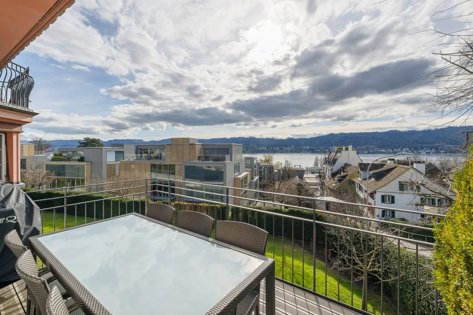 Exklusive Stadtresidenz mit Weitblick und privatem Wellnessbereich – Foto 5 von 8