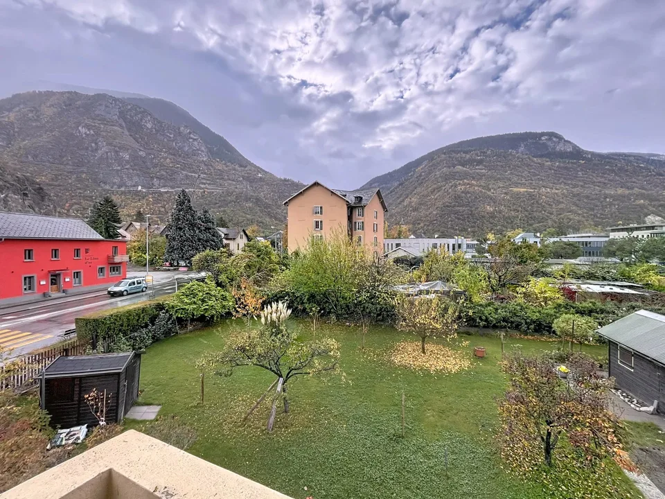 Appartement de 3 1/2 pièces à rénover à Sierre