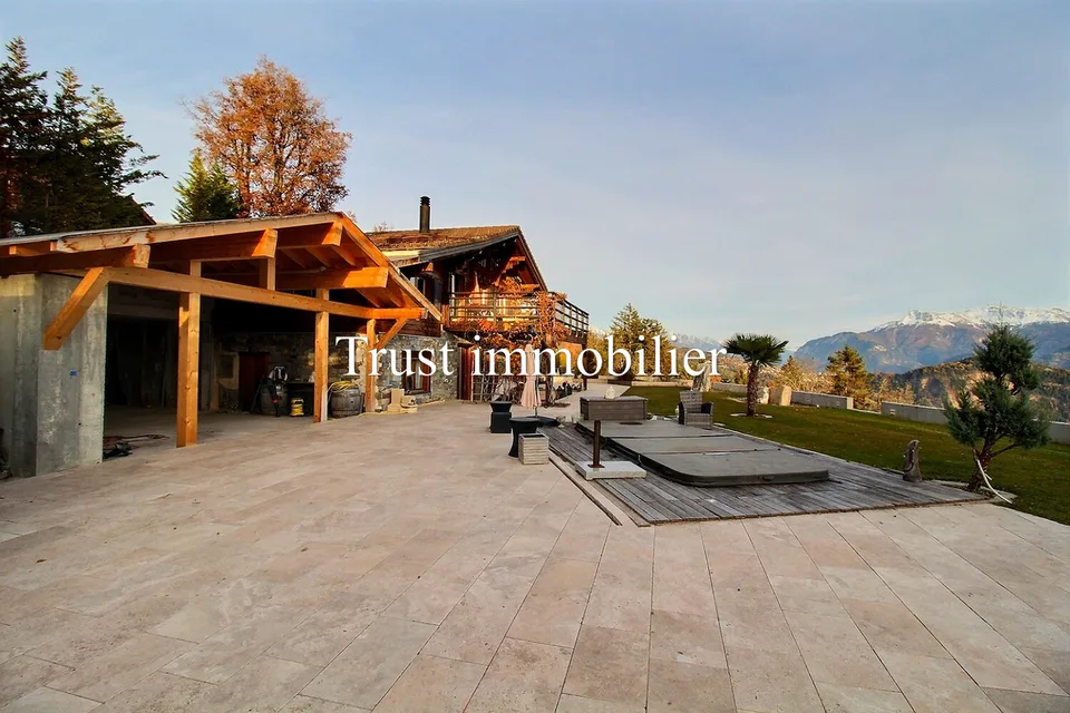 6037. Vue panoramique et tranquillité garanties pour ce Chalet – photo 19 sur 22