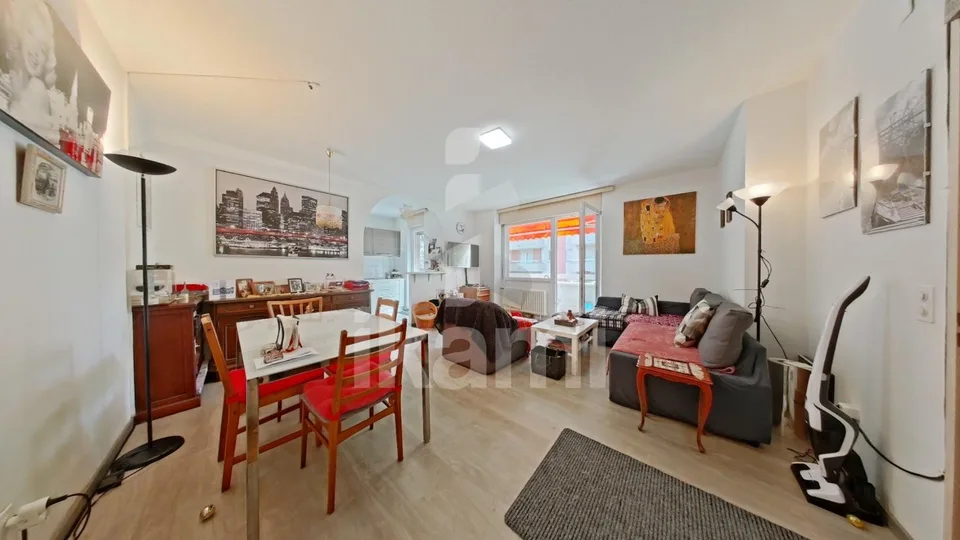 Charming 4.5 room apartment, ideally located