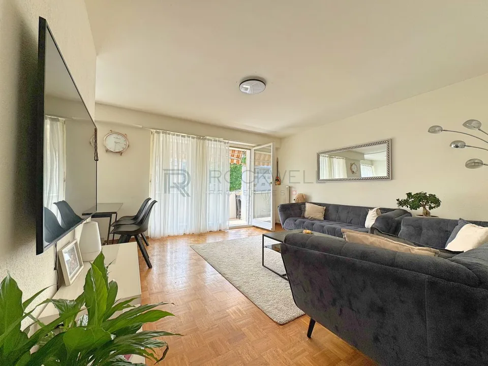 Yverdon centre - Appartement de 3,5 pièces avec parking extérieur