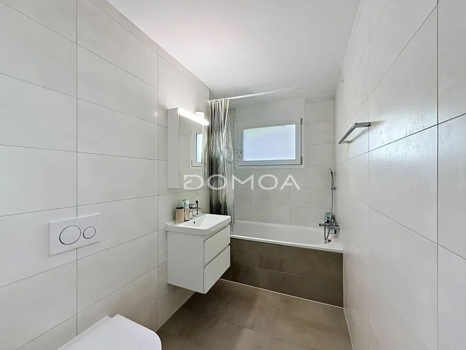 Bel appartement de 3,5 pièces avec terrasse dans un immeuble récent – photo 9 sur 16