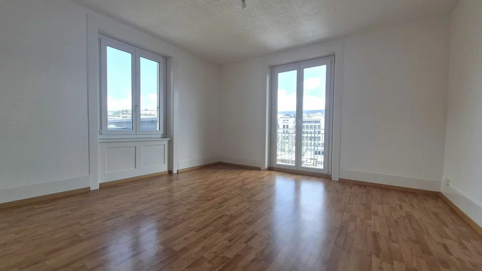 Appartamento di 3 stanze con balcone a Locle