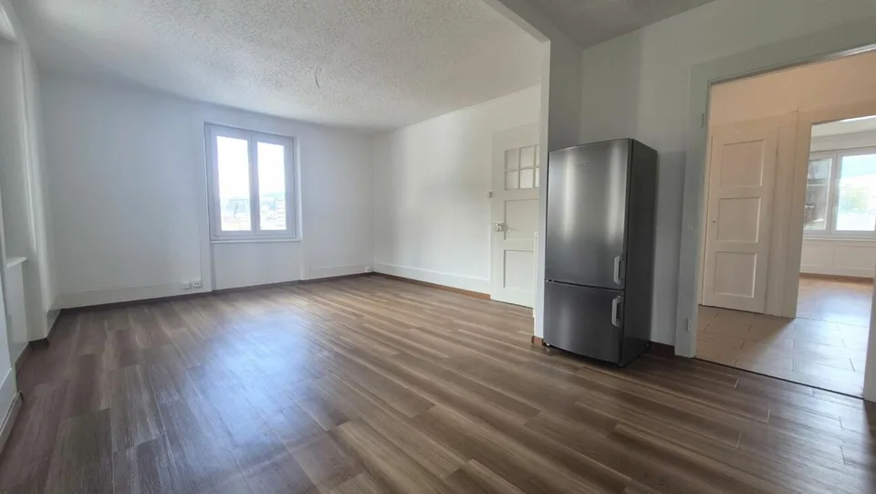Appartamento di 3 stanze con balcone a Locle
