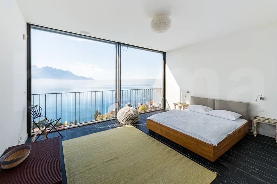 Appartements d'exception, piscine, vue panoramique.