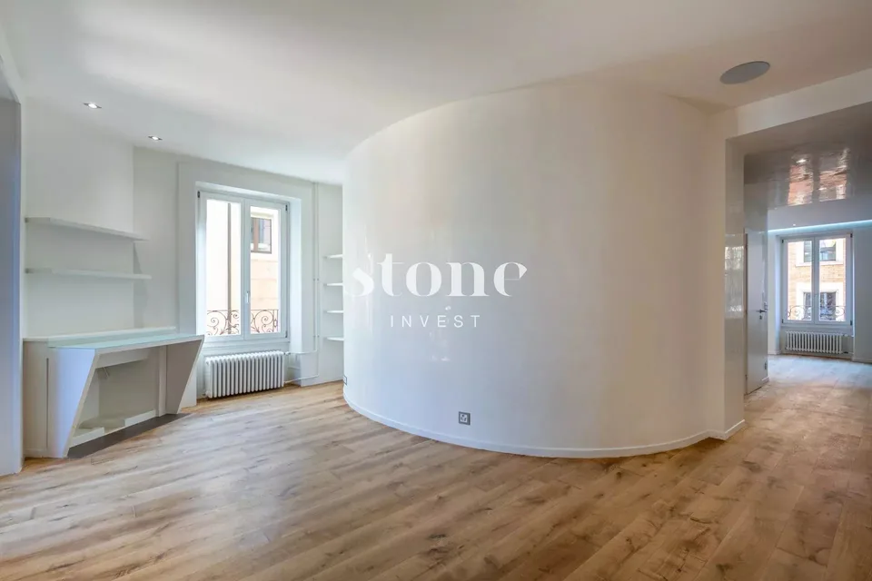 Mitten im Herzen von Eaux-Vives! Schönes Duplex mit Terrasse – Foto 8 von 25