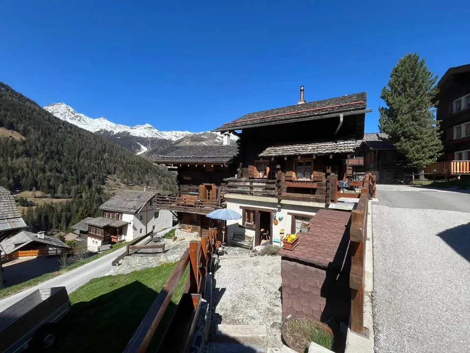 Ancien mazot transformé en chalet