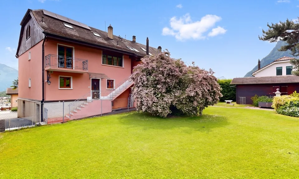 Le Bouveret : Maison plurifamiliale - Charme villageois et vue