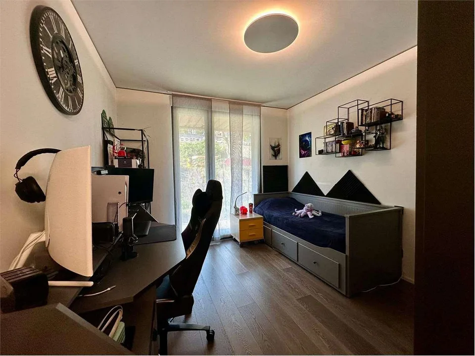 Exclusif et Moderne 3.5 pièces dans le prestigieux complexe "Parco Lago" – photo 9 sur 13
