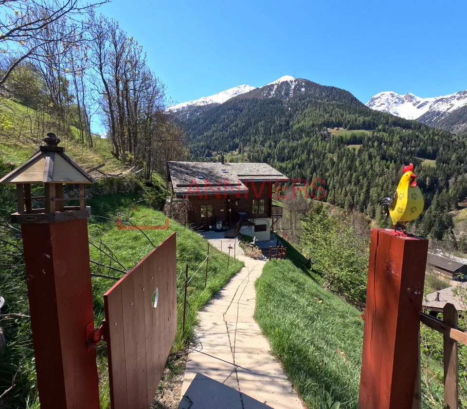 Magnifique chalet canadien à Mission, pour les amoureux de la nature – photo 26 sur 30