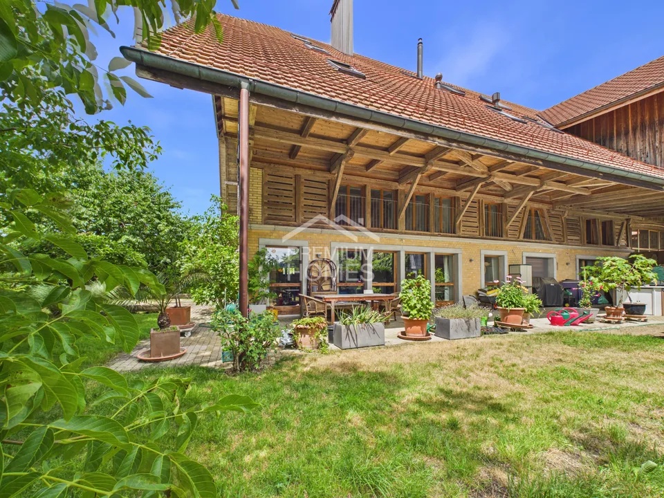 Modernes Zuhause mit viel Raum und Komfort