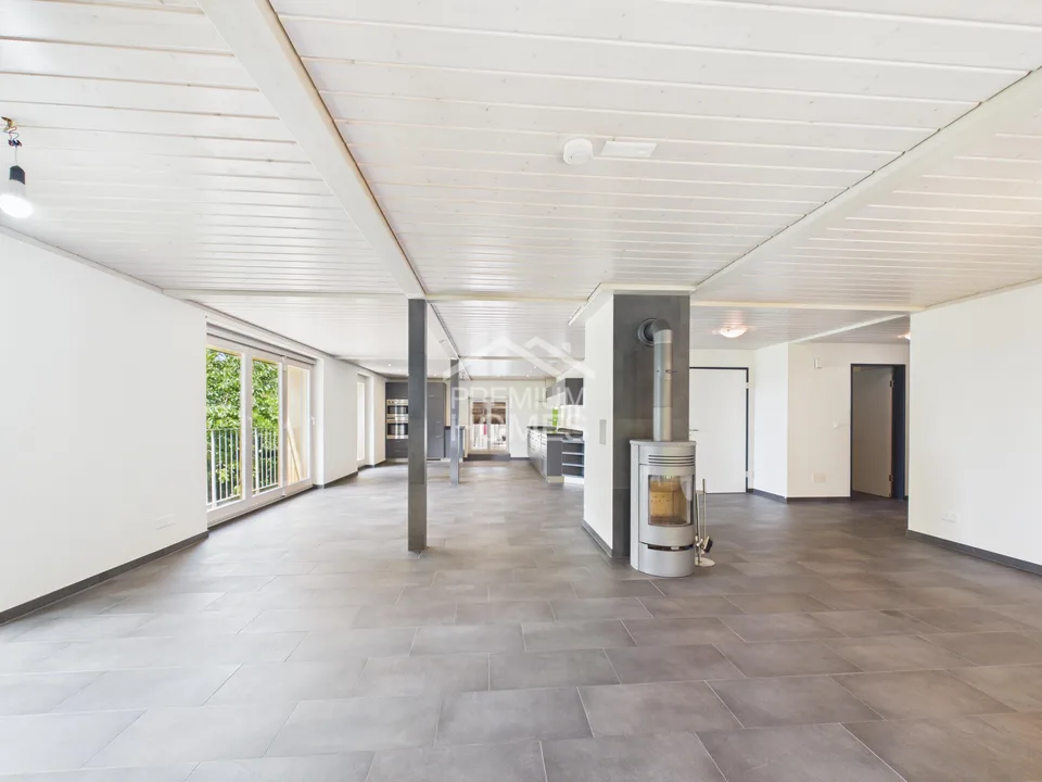 Modernes Zuhause mit viel Raum und Komfort