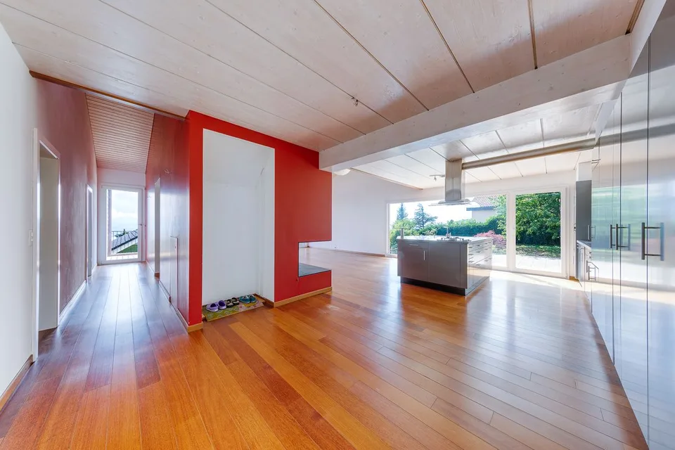 Villa spaziosa in posizione tranquilla con vista lago – foto 25 di 49