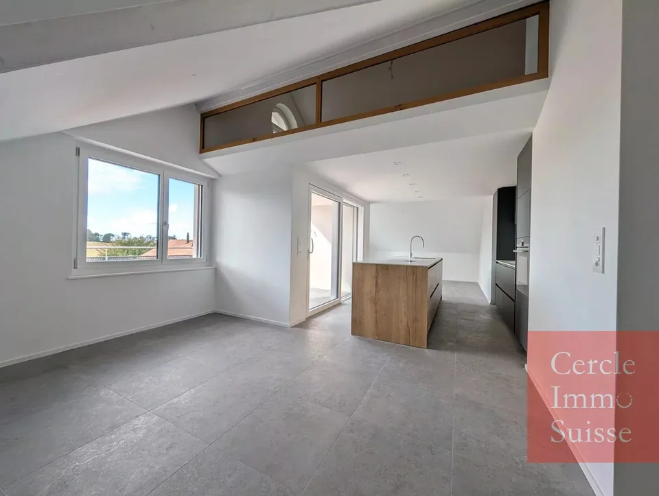 Appartement en attique à Poliez-Pittet