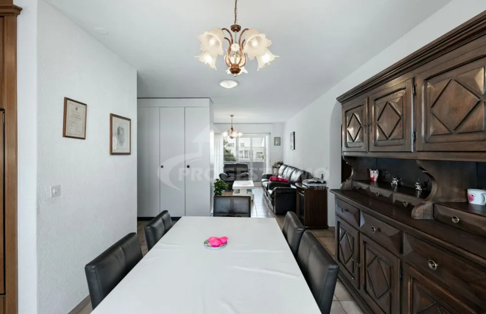 IDEAL GELEGEN IM HERZEN VON CONTHEY