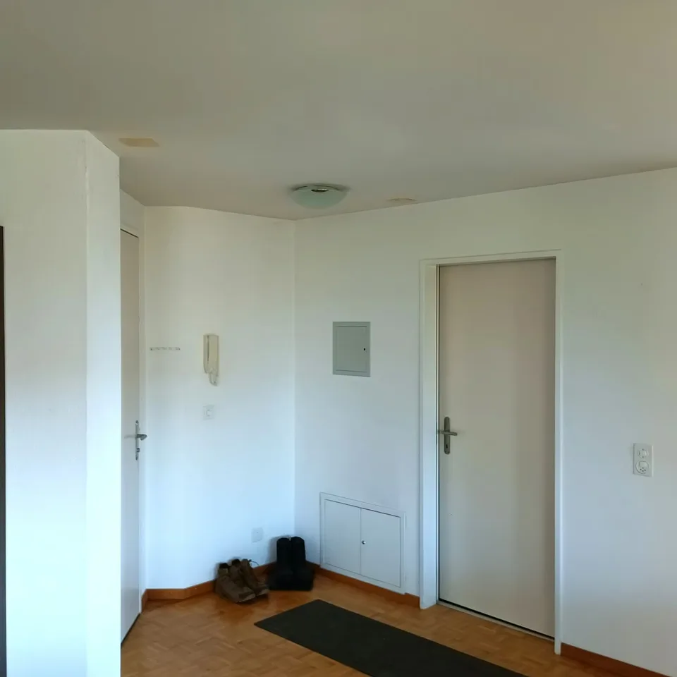 Gemütliche 1.5-Zimmer-Wohnung mit Balkon in Meikirch – Foto 2 von 10