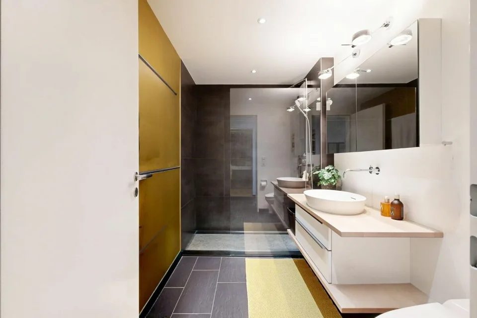 Condominium moderne avec diverses commodités – photo 22 sur 30