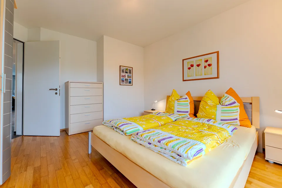 Attraktive Wohnung mit 2 Balkonen in einem begehrten Wohnquartier – Foto 9 von 13