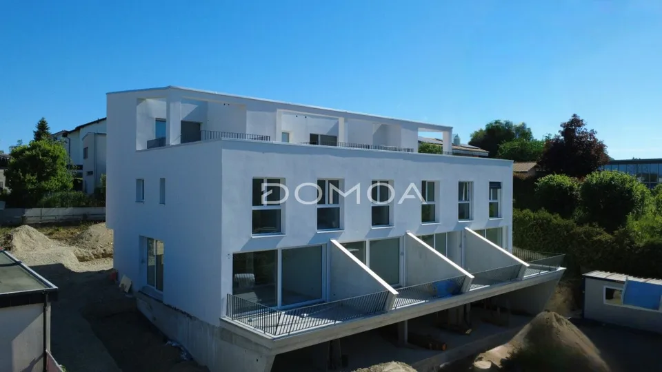 Superbes villas (B) mitoyennes avec terrasses et jardin - 2/4 déjà vendues