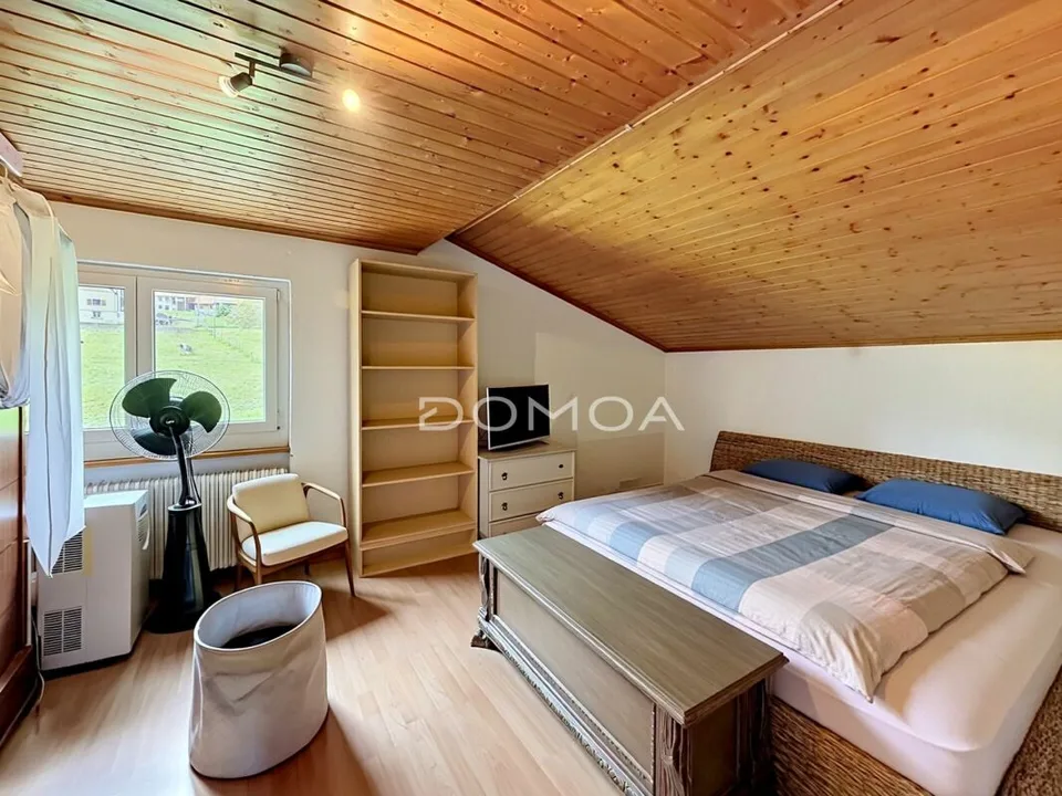 Appartement 4,5 pièces dans les combles avec balcon