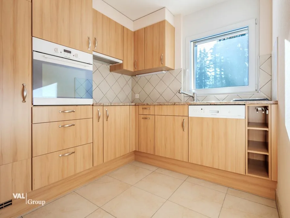 Residenza con 3 appartamenti generosi