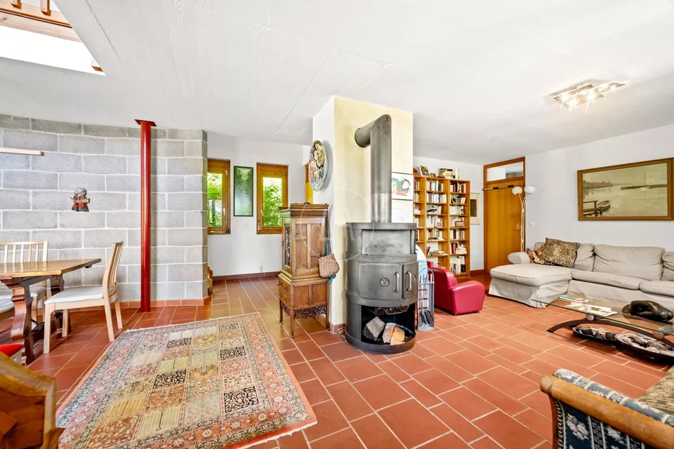 Schönes Familienhaus mit Pool in der Nähe von Rolle – Foto 8 von 14