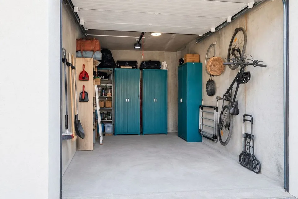 A RARE PROPERTY COMBINING CHARM, SPACE, AND QUALITY – photo 13 of 13