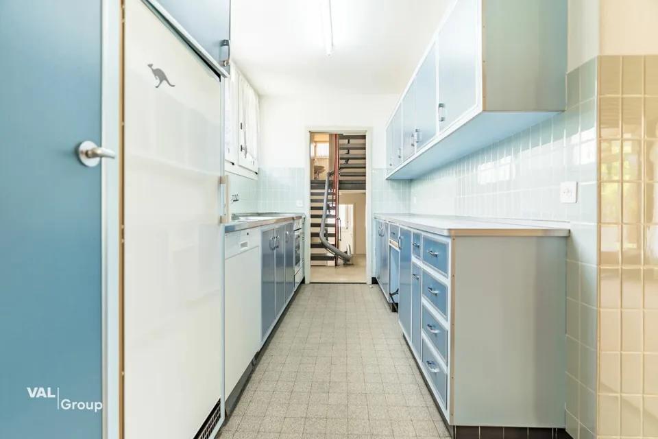 Seltene Gelegenheit: viel Raum, grosser Garten, zentrale Lage mit Gewerbeoption