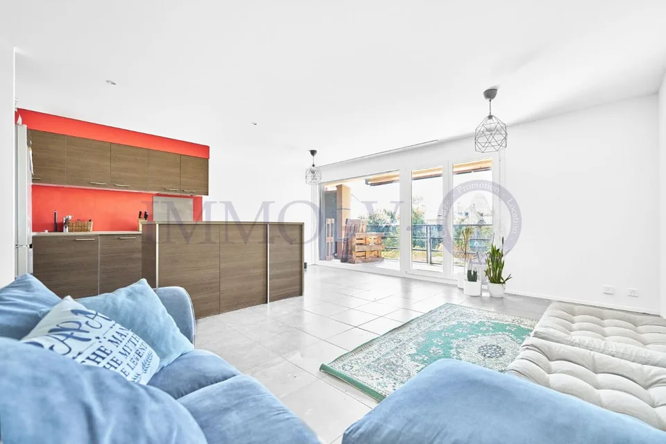 CONTEMPORAIN ET LUMINEUX AVEC BALCON-TERRASSE