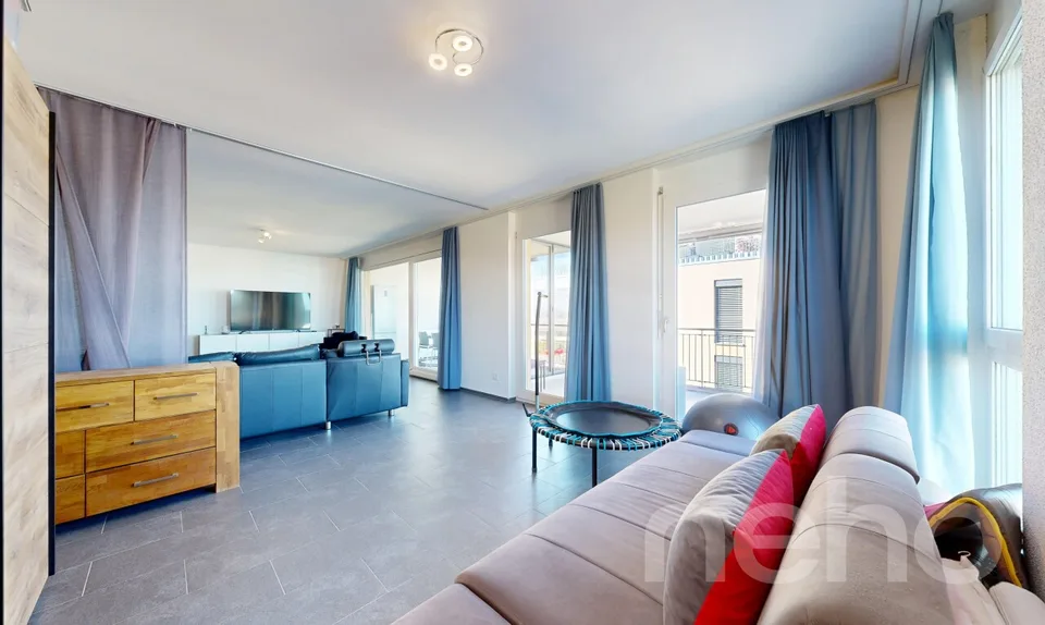 Stylish 3.5-room apartment in Lengwil – photo 8 of 18