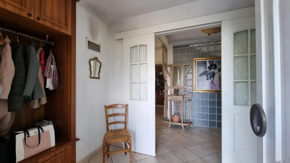 House of 250 m2 net usable – photo 26 sur 32