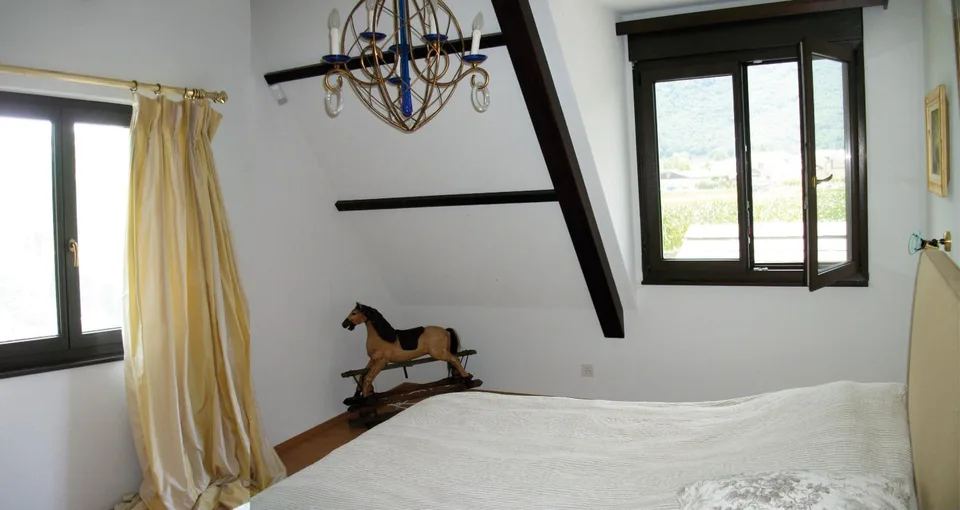 House of 250 m2 net usable – photo 24 sur 32