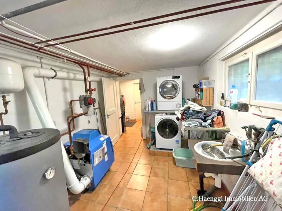 Maison individuelle de 5,5 pièces avec potentiel au bord de la forêt – photo 10 sur 12