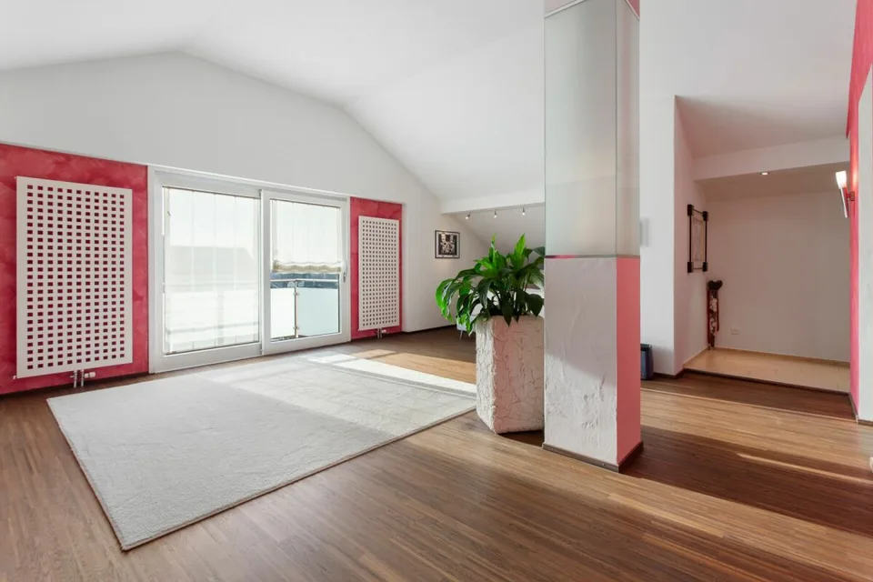 Grosszügiges 10 ½-Zimmer-Einfamilienhaus mit vielseitigem Nutzungspotenzial! – Foto 12 von 20