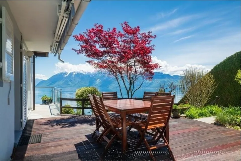 Maison individuelle avec vue lac