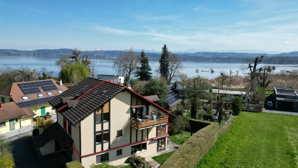 Ferienwohngefühl am Murtensee - Maisonette mit Galerie & Vermietungspotenzial