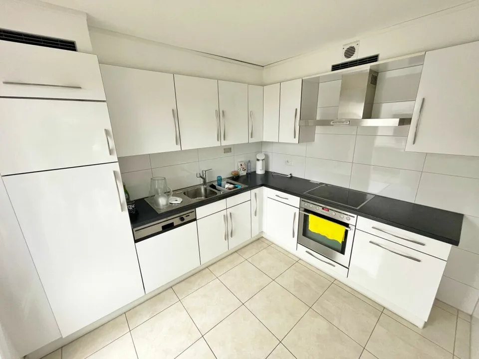 Wohnung mit 4,5 Zimmern im Doppelhaus, Lausanne/Pully – Foto 9 von 14