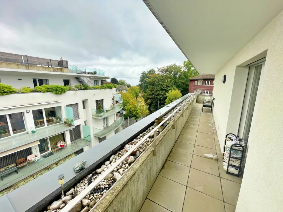 Wohnung mit 4,5 Zimmern im Doppelhaus, Lausanne/Pully – Foto 12 von 14