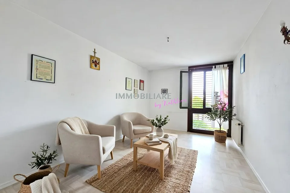Ferienwohnung mit Seesicht vom Balkon, Kamin und Fussweg zum Bahnhof – photo 20 sur 24