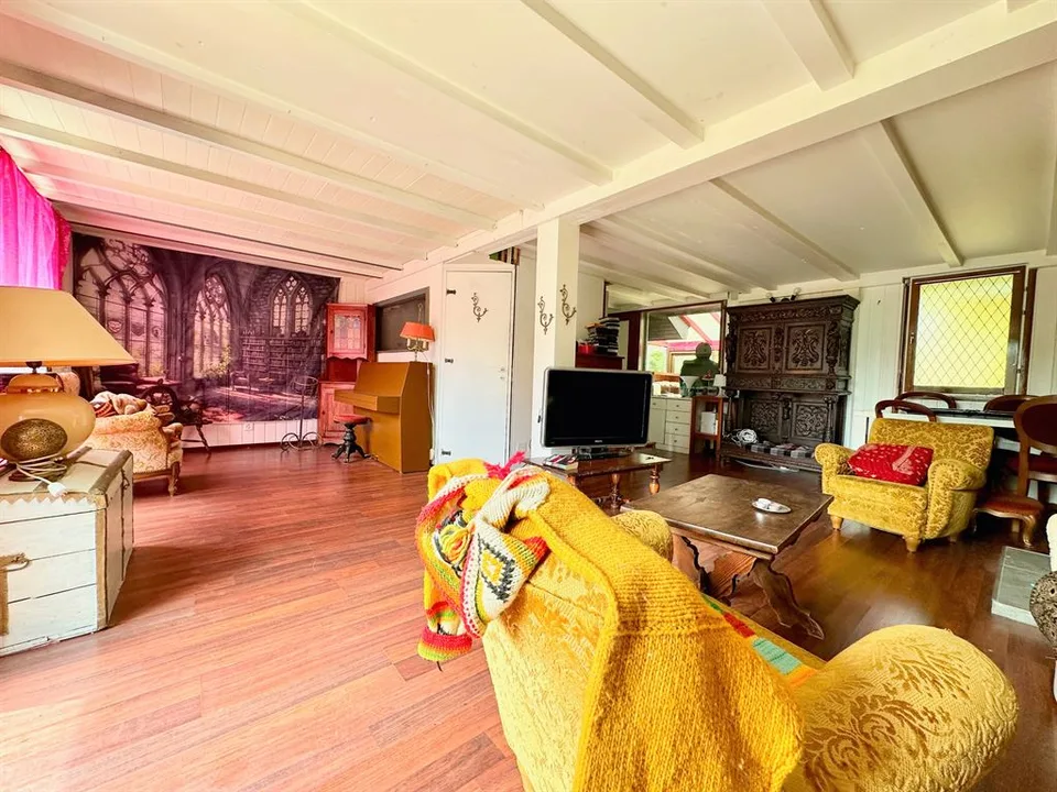 Incantevole chalet accogliente con terrazza esposta a sud, garage e carattere autentico – foto 9 di 11