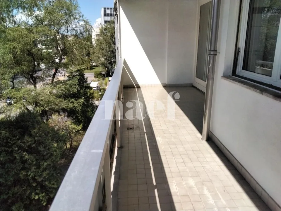 Vier-Zimmer-Wohnung in der Nähe des Bertrand-Parks – Foto 8 von 8