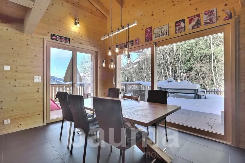 Chalet mit zwei Wohnungen