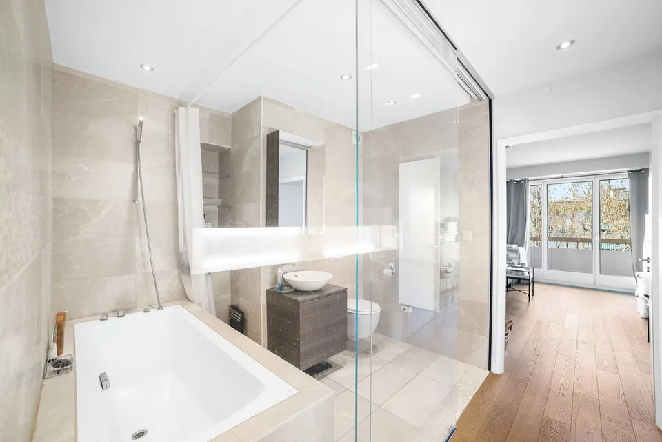 Superbe Penthouse-Wohnung mit herrlicher Aussicht – Foto 4 von 29