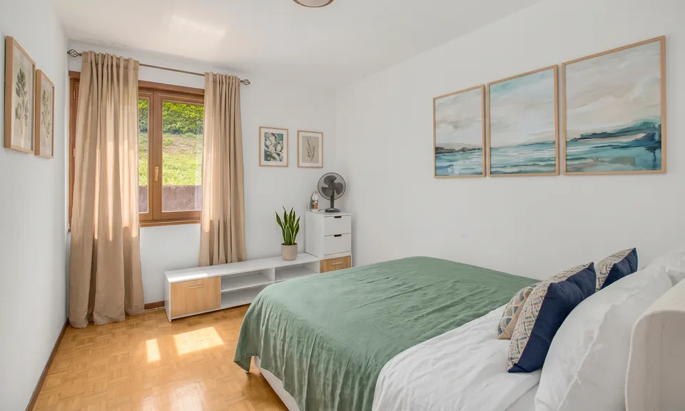 GRANDE MAISON DE 6,5 PIÈCES AVEC JARDIN À CASTEL S. PIETRO – photo 5 sur 9