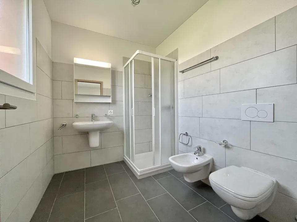 DUPLEX MODERNE 4.5 PIÈCES À LOUER AVEC TERRASSE À STABIO – photo 7 sur 9